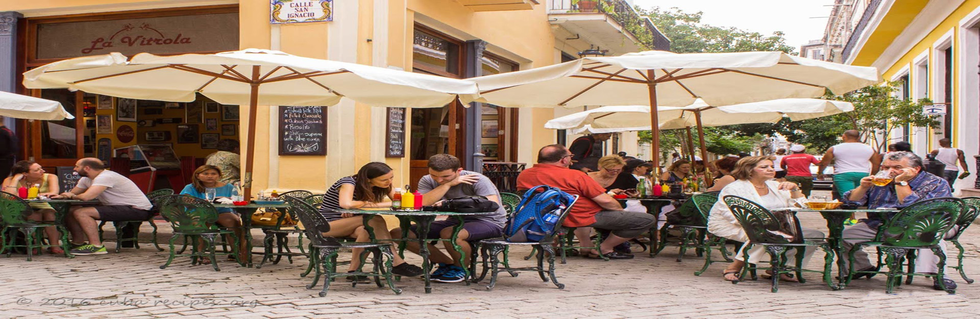 La Vitrola Restaurant, Cuba Travel